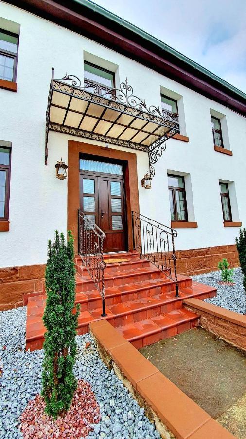Widdershausen Zur Krone Aparthotel מראה חיצוני תמונה